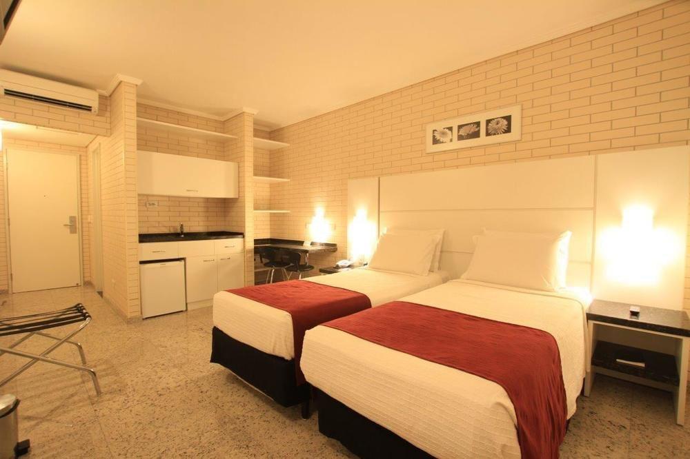 Hotel Confiance Soho Batel Curitiba Luaran gambar
