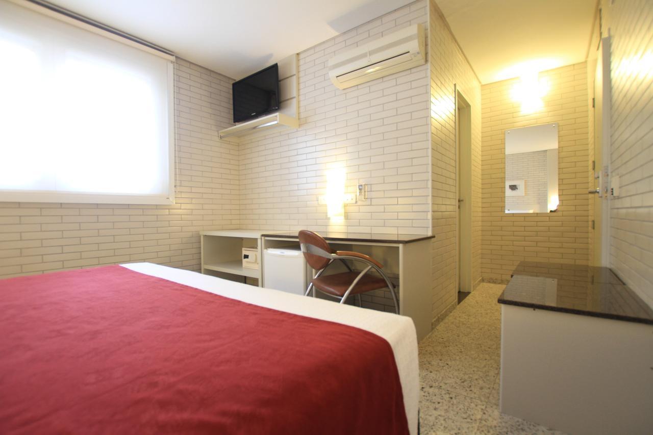 Hotel Confiance Soho Batel Curitiba Luaran gambar