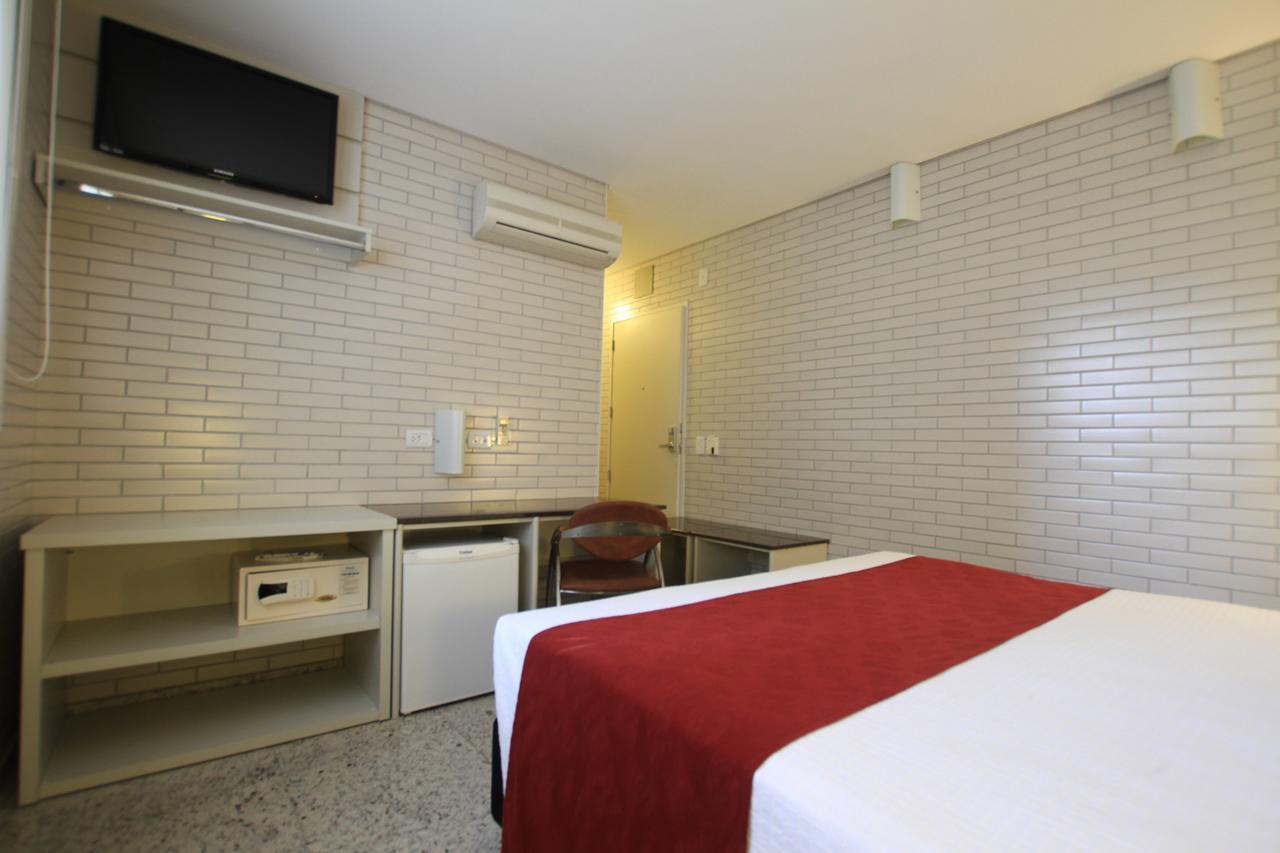 Hotel Confiance Soho Batel Curitiba Luaran gambar