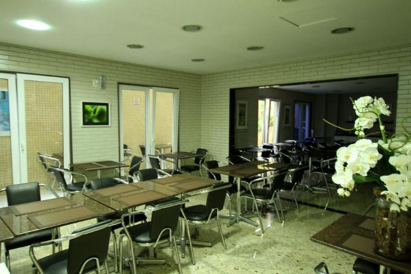 Hotel Confiance Soho Batel Curitiba Luaran gambar