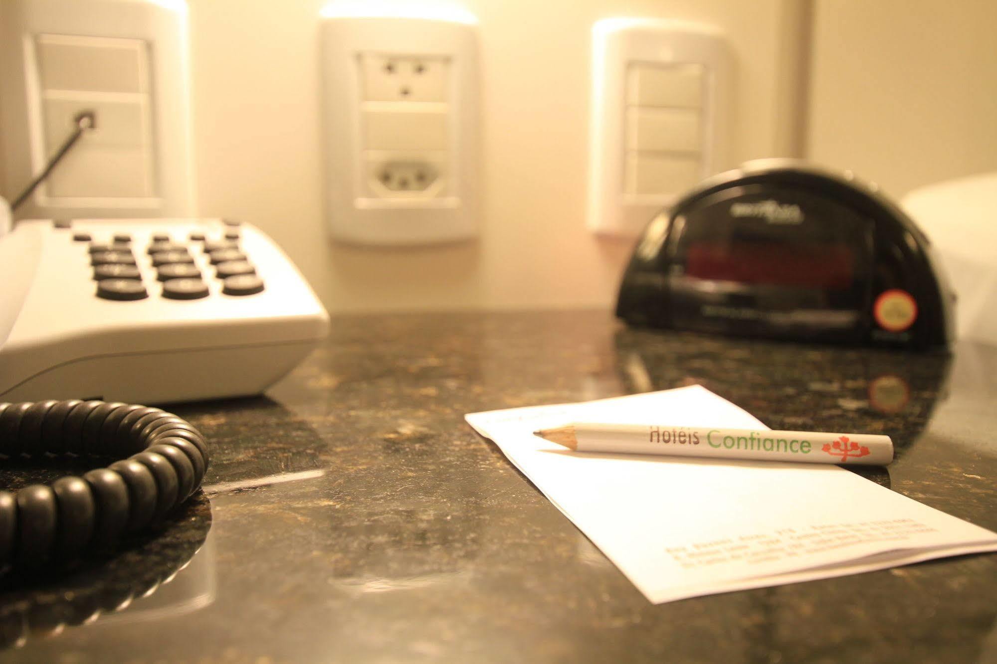 Hotel Confiance Soho Batel Curitiba Luaran gambar