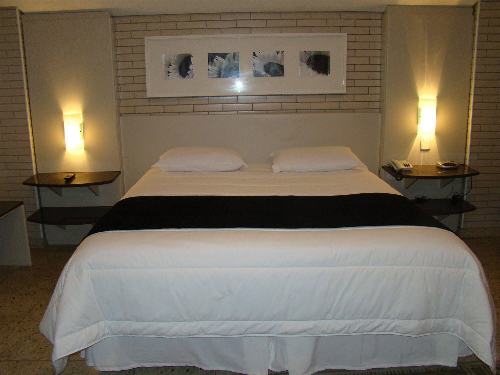 Hotel Confiance Soho Batel Curitiba Luaran gambar