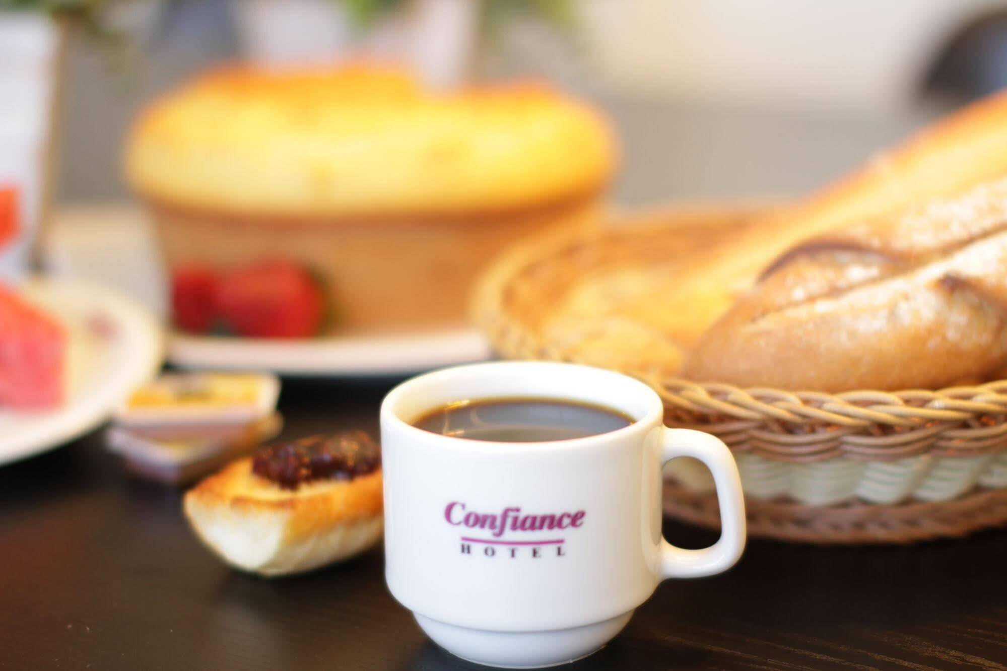 Hotel Confiance Soho Batel Curitiba Luaran gambar